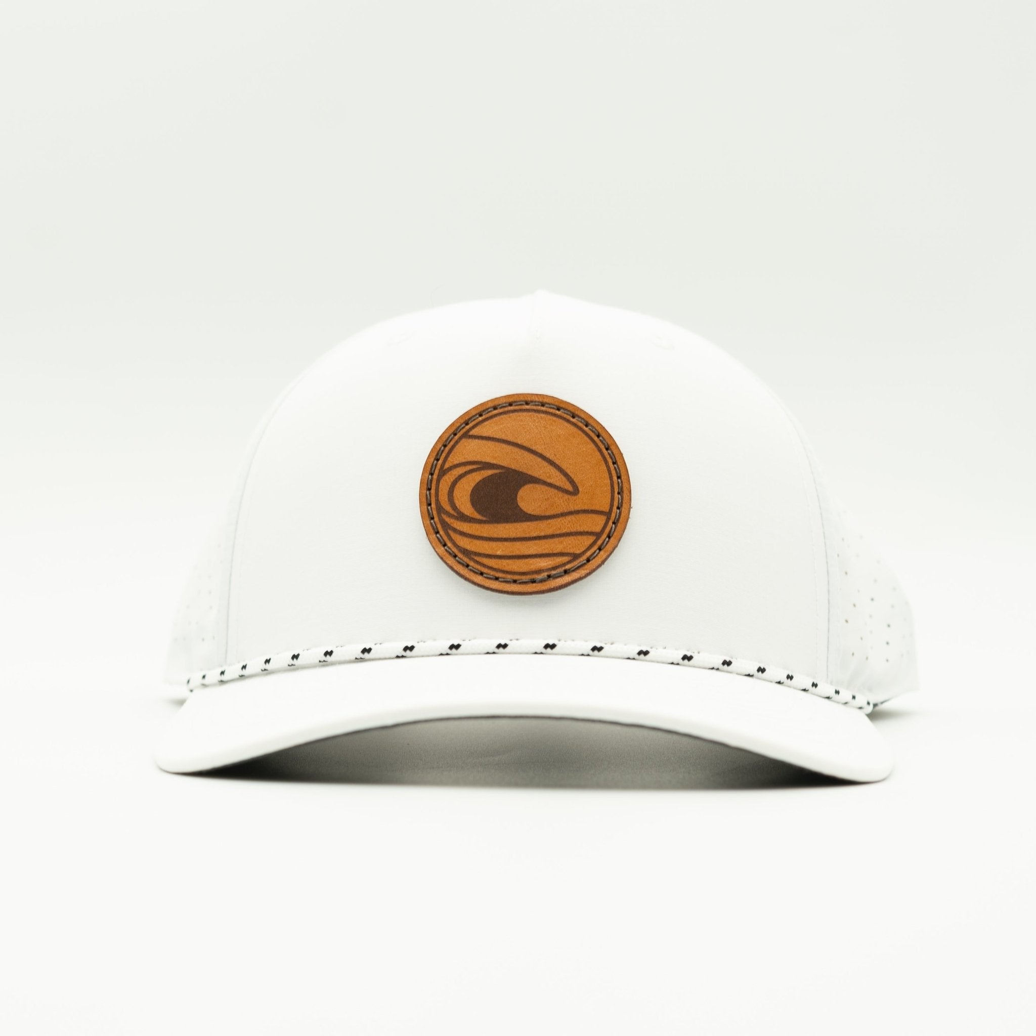 Color: White/Black
