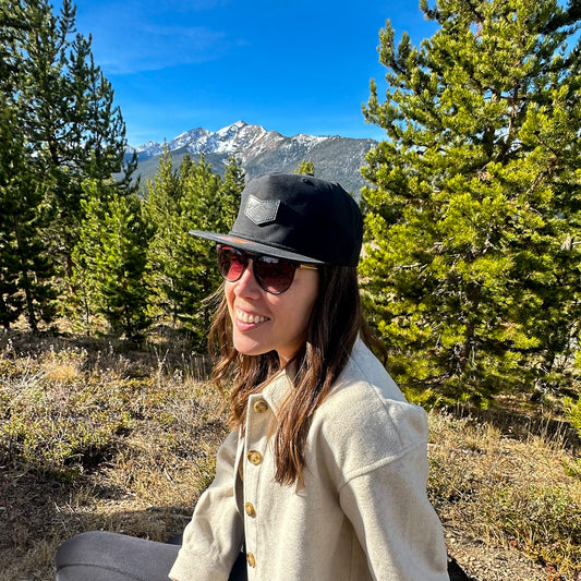 5 Ways to Wear a Mountain Hat at Work: Bringing Adventure to Your Everyday Style